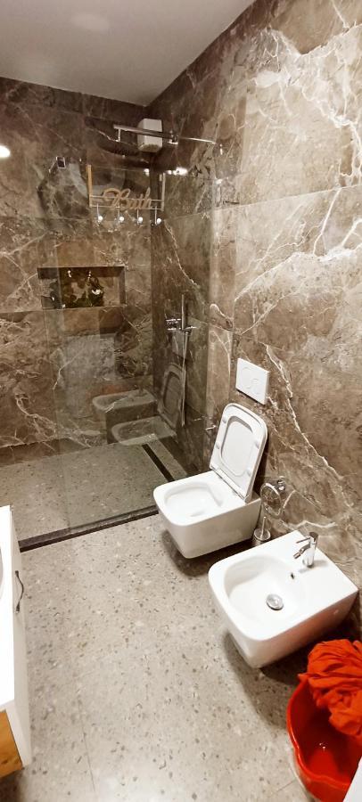 Selvia Apartament Tirana Exterior photo
